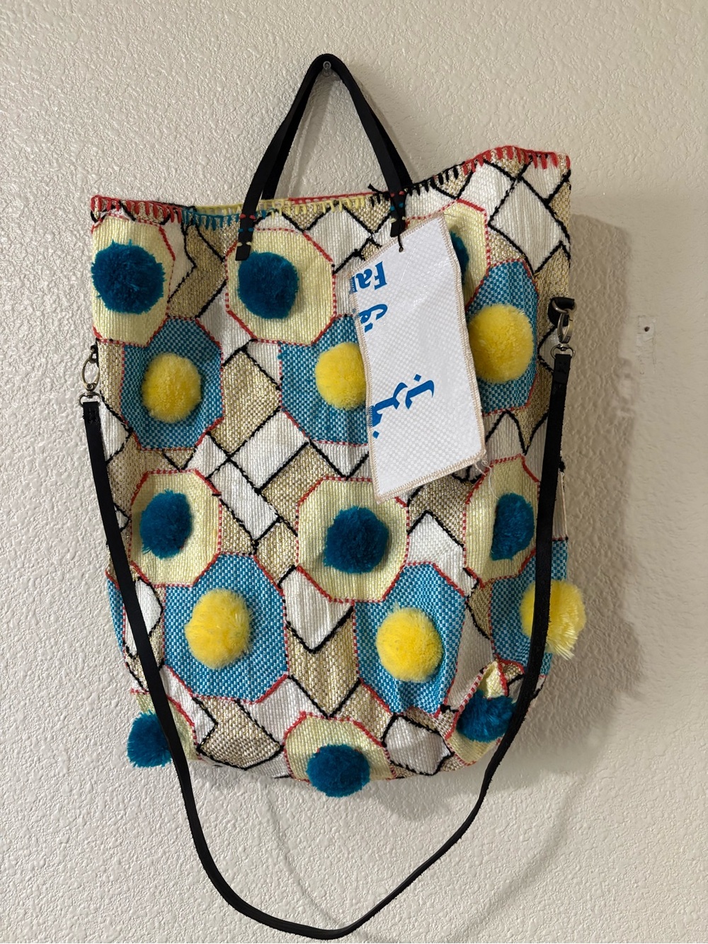 En Shalla Food Bag Foundation Pom-Pom Bag